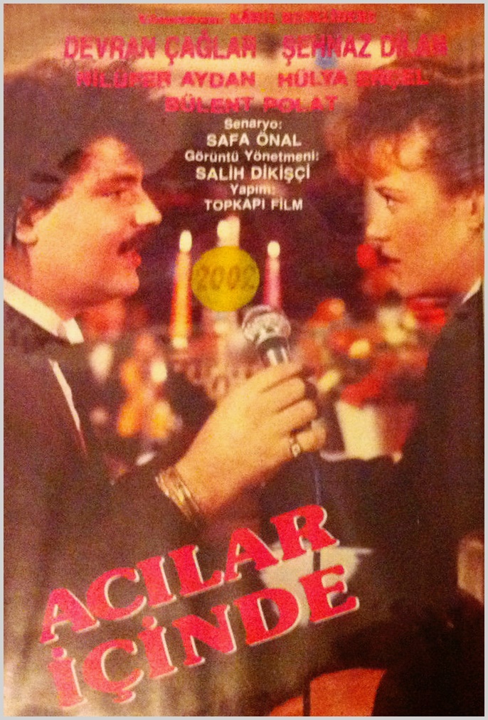 Acılar İçinde afişi
