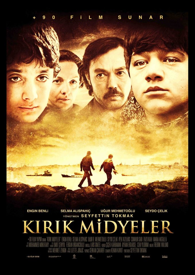 Kırık Midyeler afişi