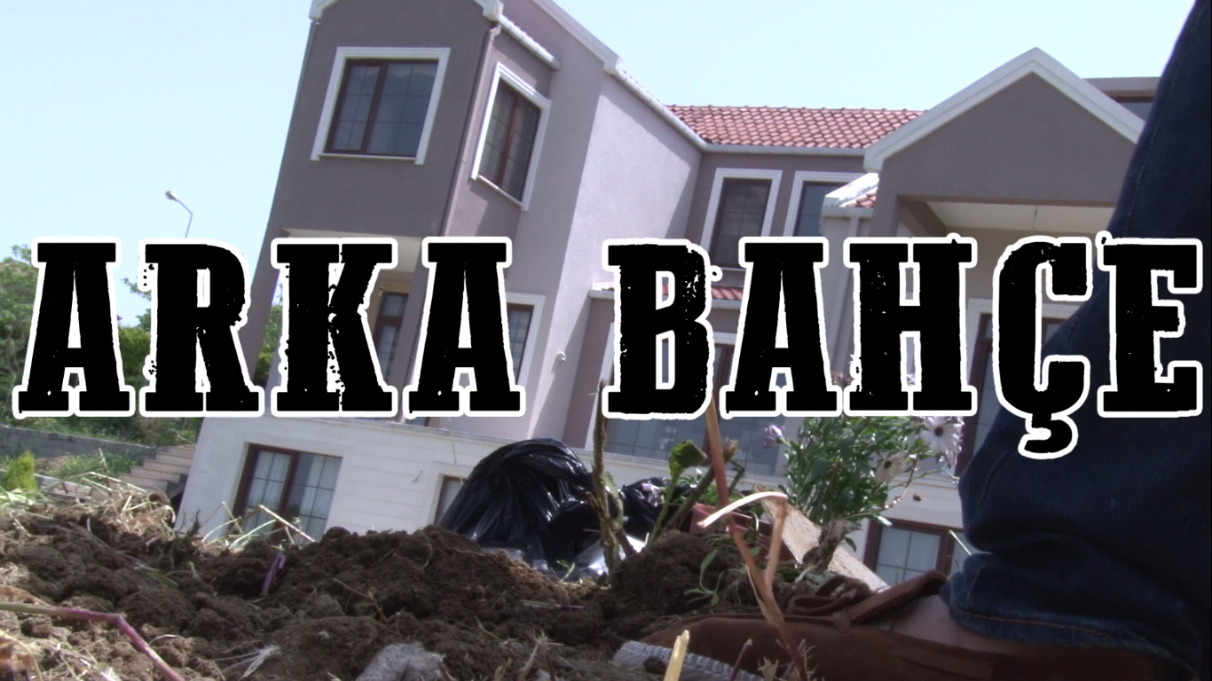 Arka Bahçe afişi