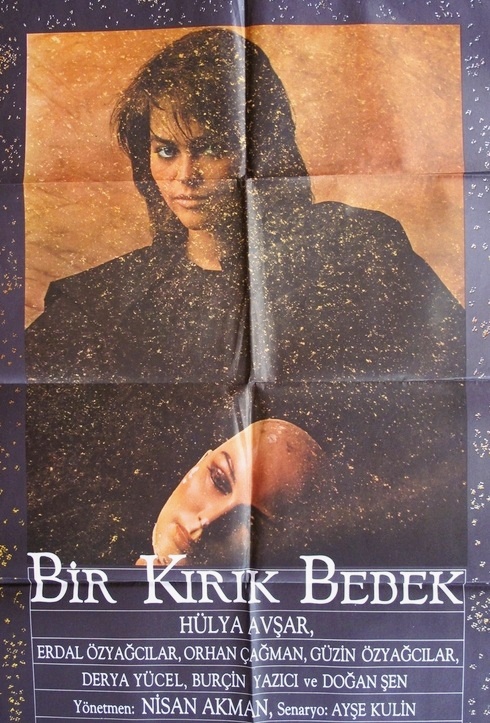 Bir Kırık Bebek afişi