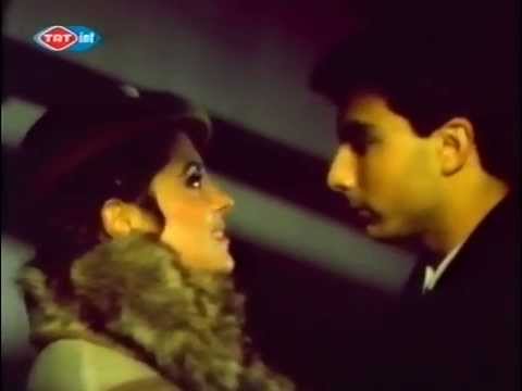 İlk Aşk afişi
