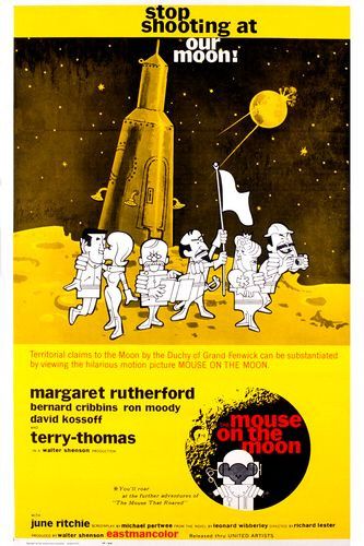The Mouse on the Moon afişi