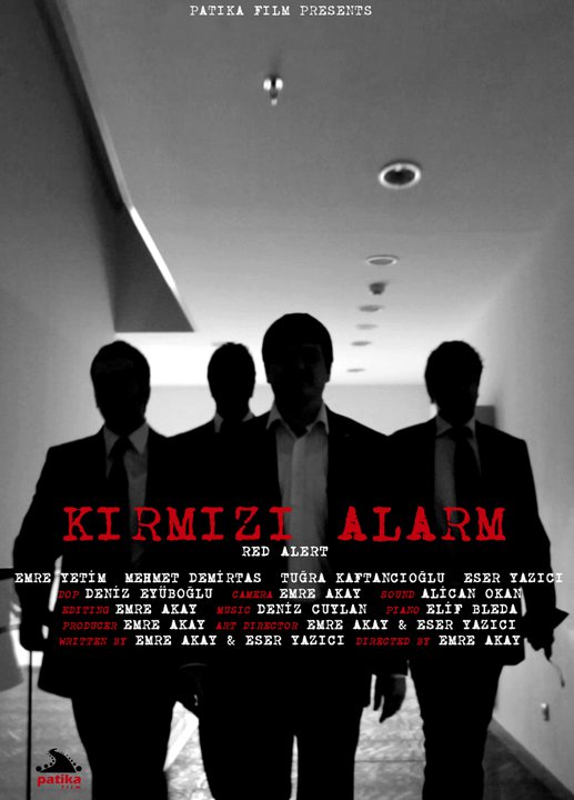 Kırmızı Alarm afişi