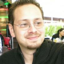 Kamdine Khosrowkhavar