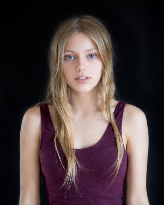 Grace Van Dien