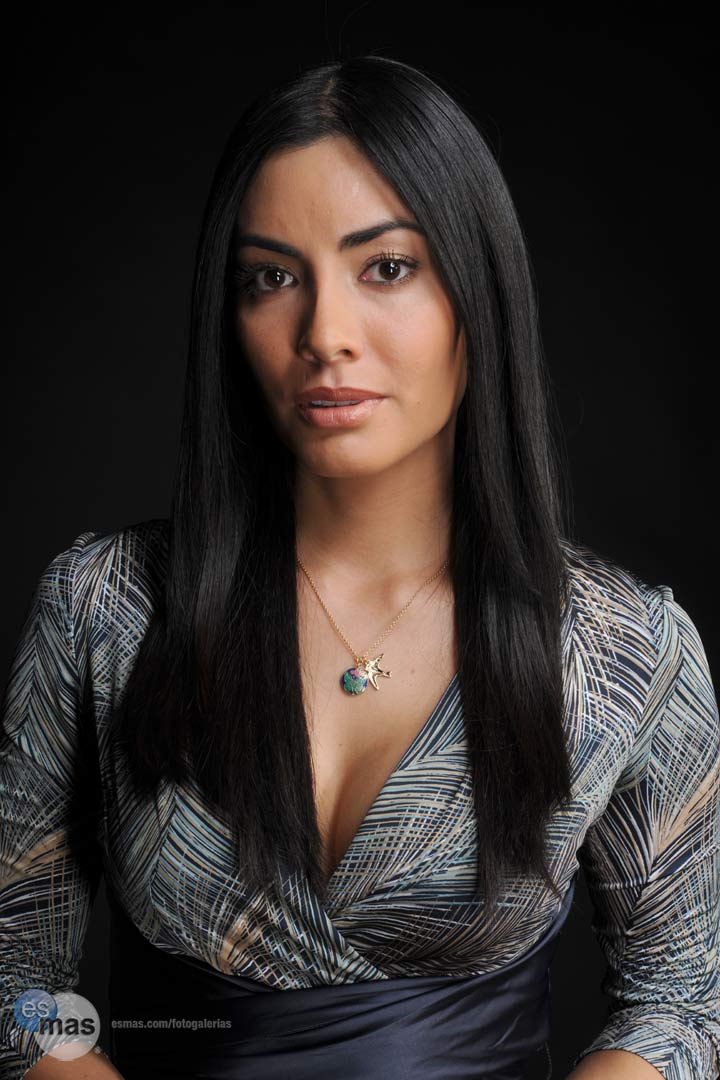 Karina Mora