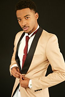 Algee Smith