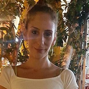 Hande Öksüz