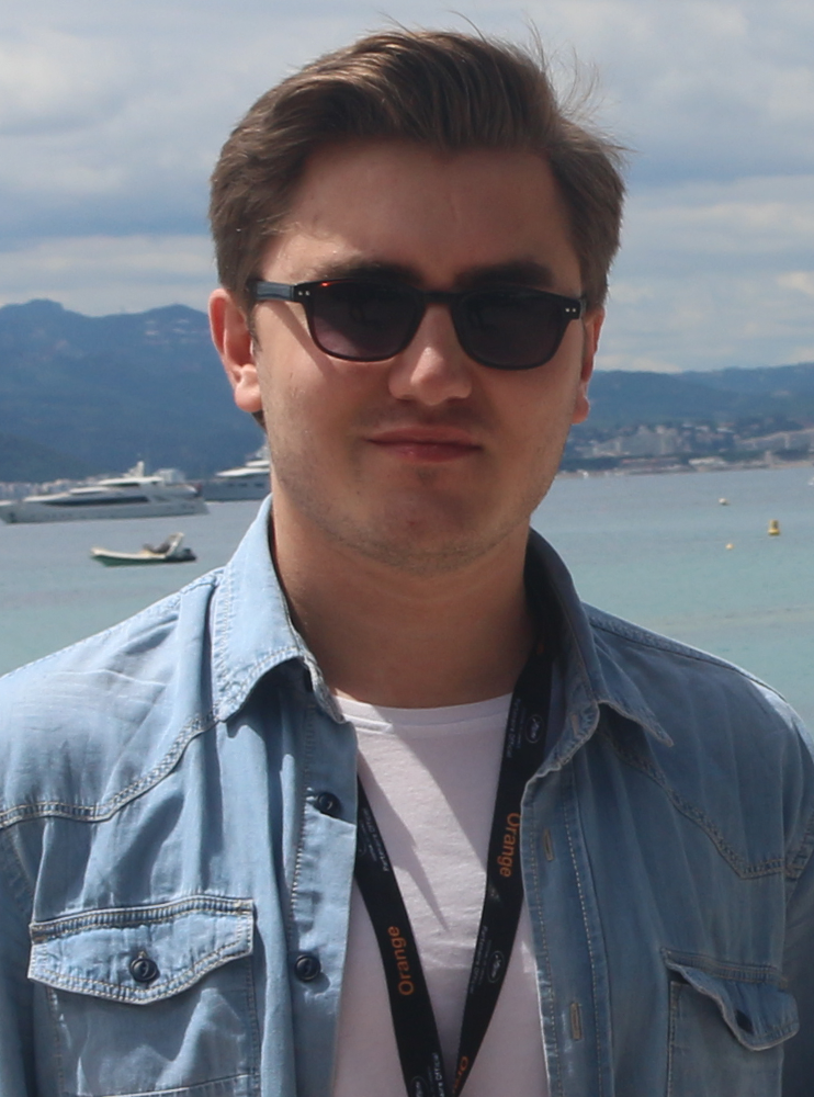 Simay Yaykır
