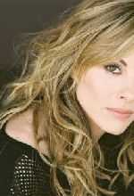 Julie Mond