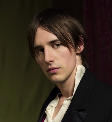 Reeve Carney