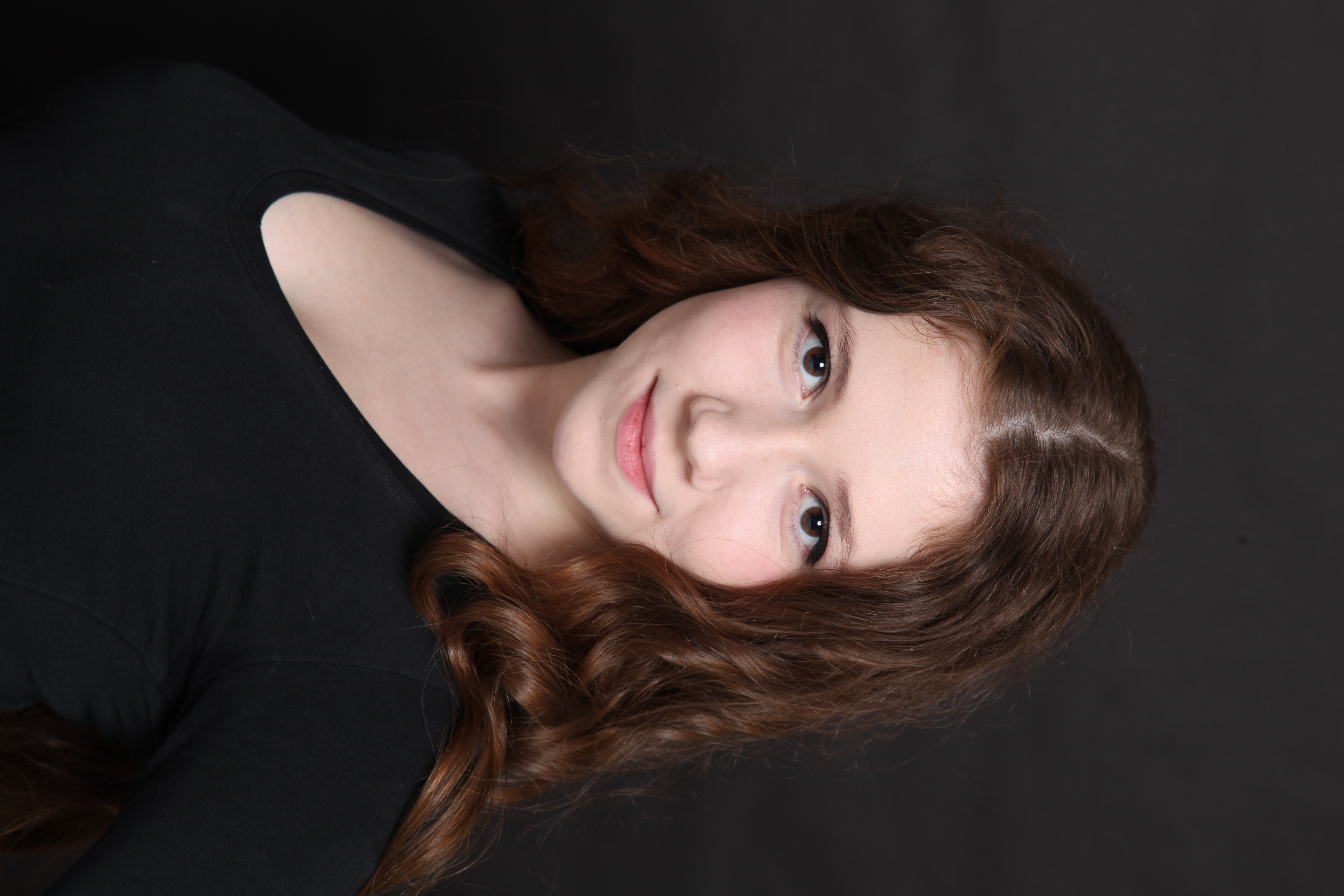 Ece Yüksel