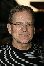 Robert Foxworth