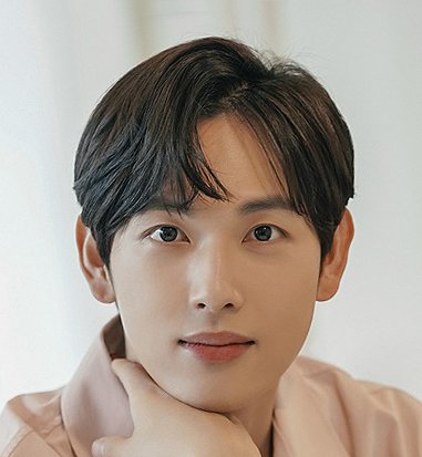 Yim Si-wan