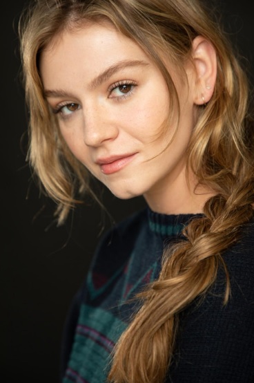 Bella DeLong