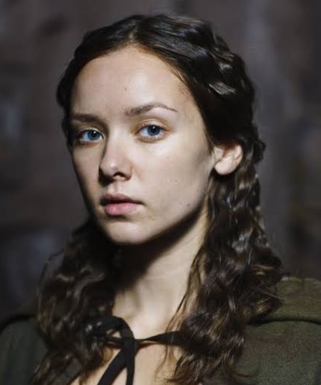 Alexandra Dowling