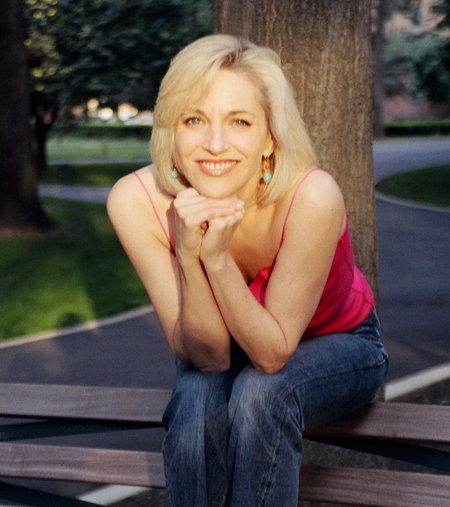Julie Lynch