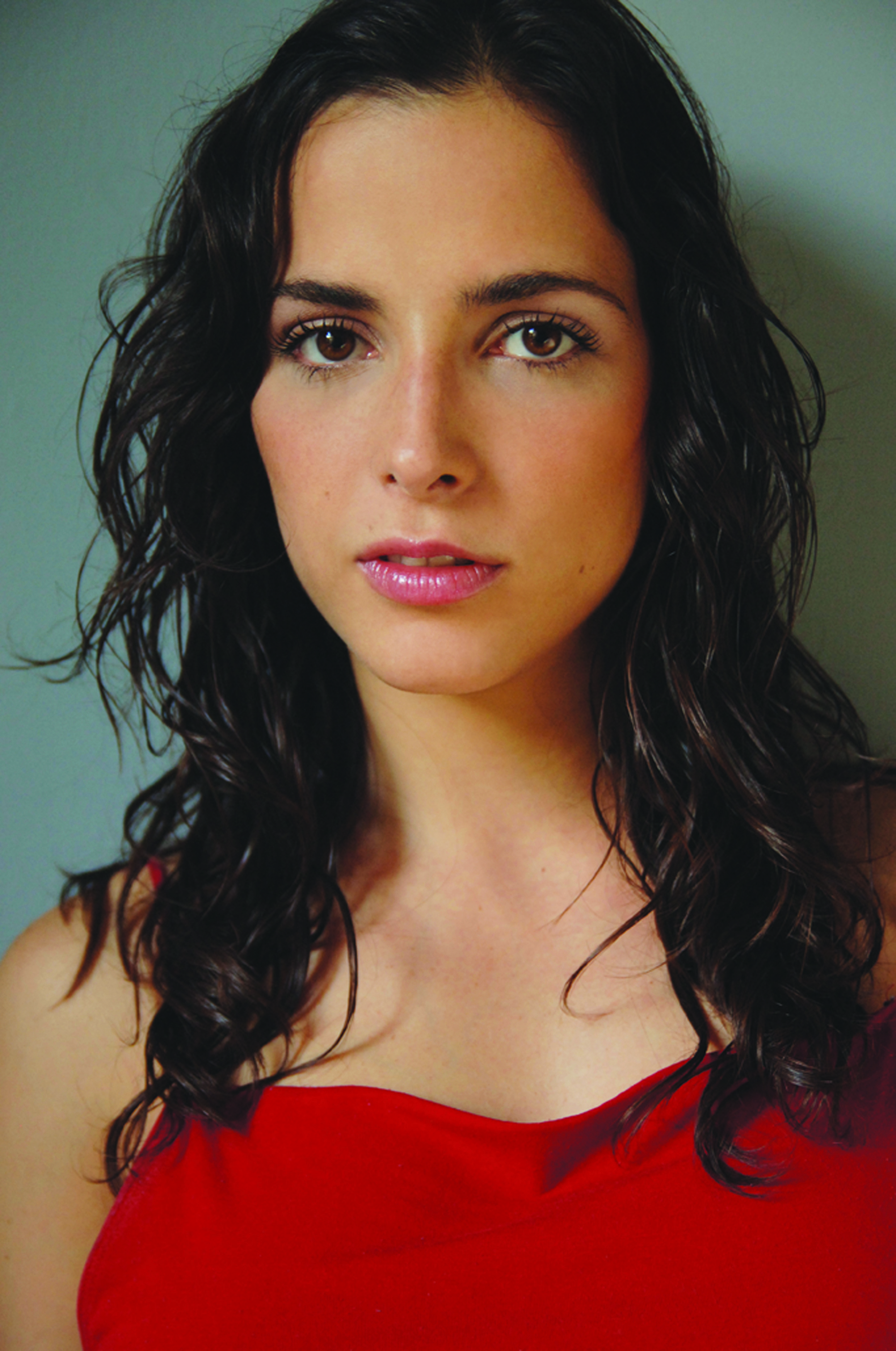 Marisa Roman