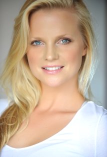 Samantha E. Hunt