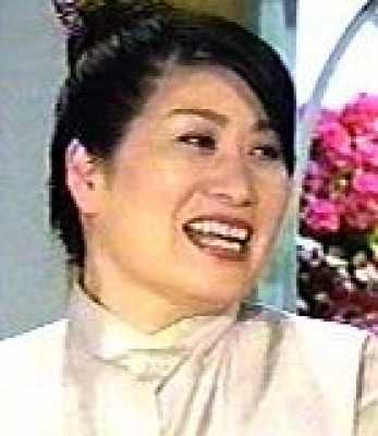 Aki Takejo
