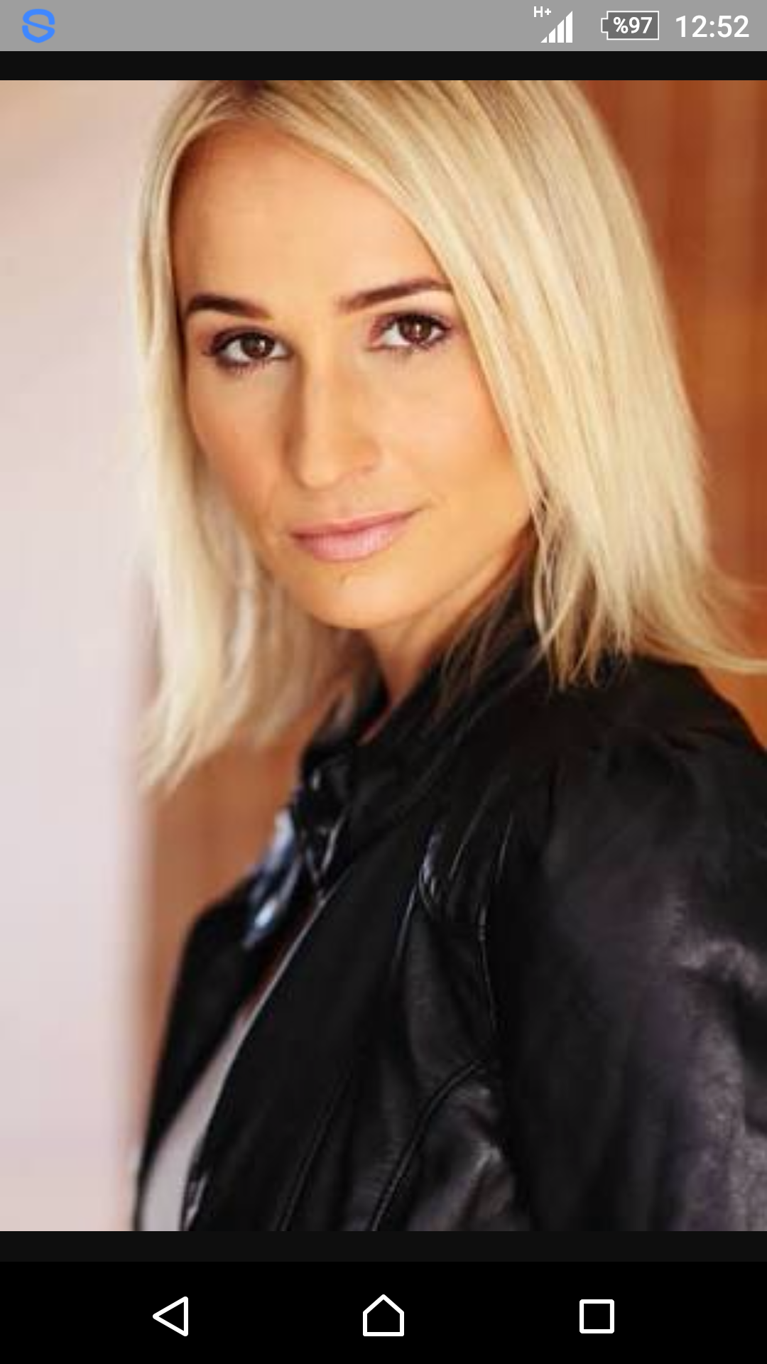 Karen Maxwell