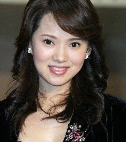Annie Yi