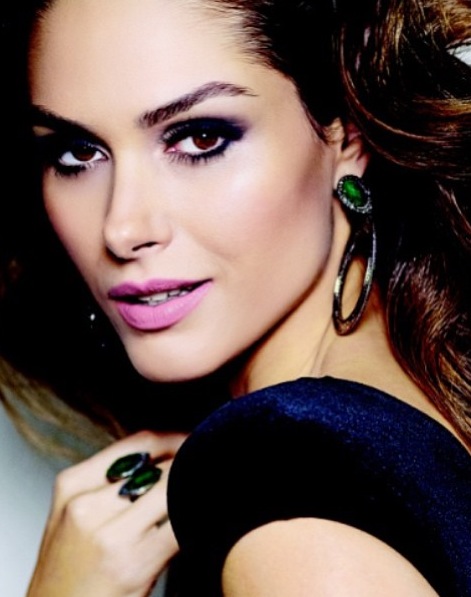 Fernanda Machado