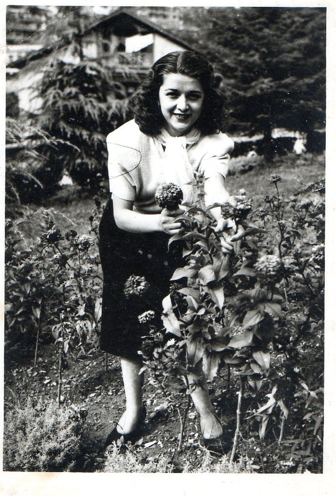 Sabiha İzer