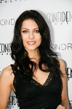 Julia Voth
