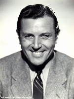 Warren Hull