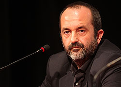 Altan Dönmez
