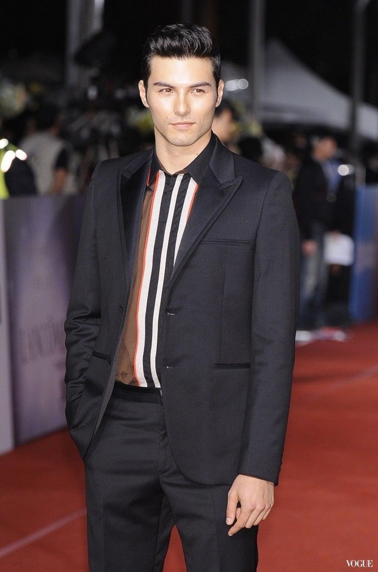 Rhydian Vaughan