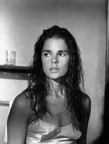 Ali MacGraw