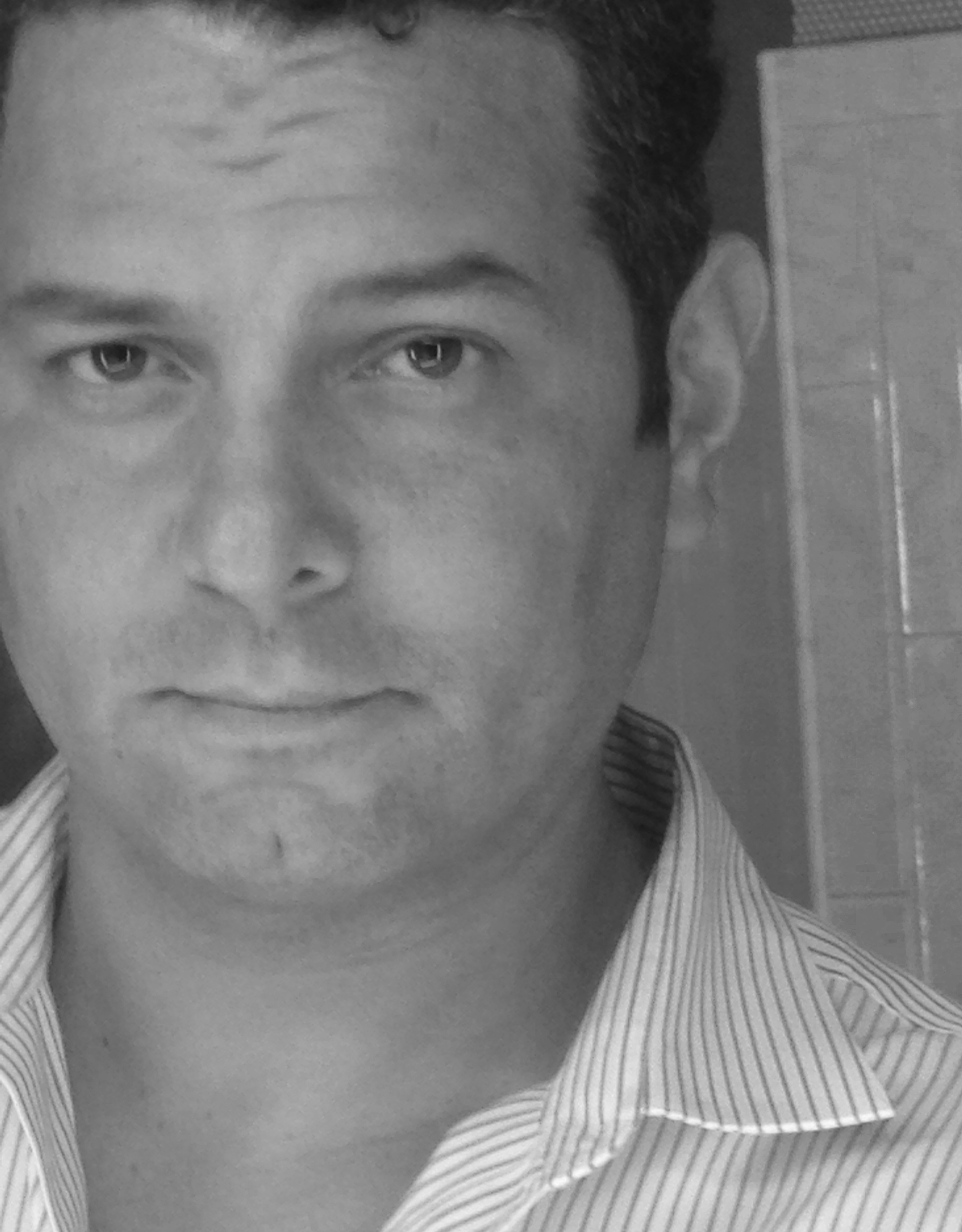 Alexander Dinelaris