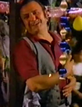 Arif Eriş