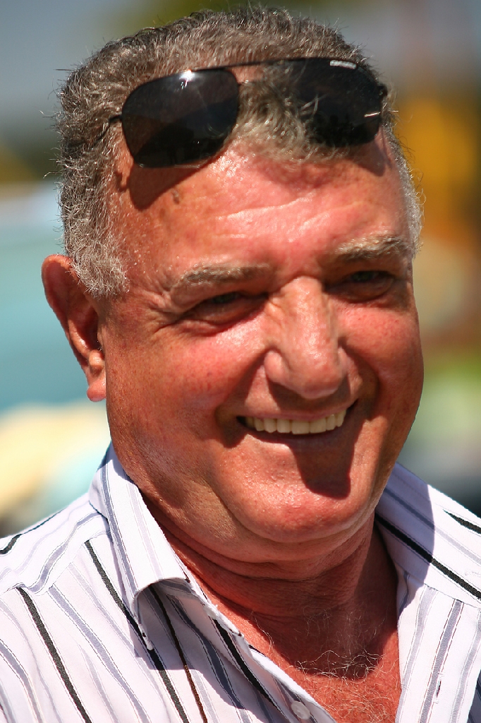Yaşar Seriner