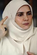 Emine Şenlikoğlu