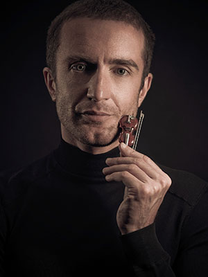 Tedi Papavrami
