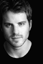 Robert Kazinsky