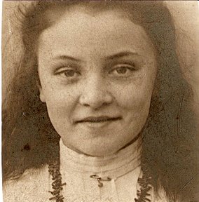 Nellie Savage