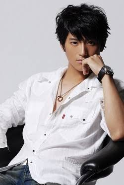 Junning Zhang