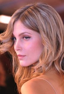 Sylvia Hoeks